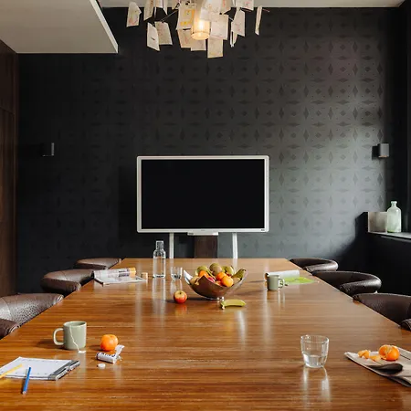 Szálloda The Manor Amszterdam