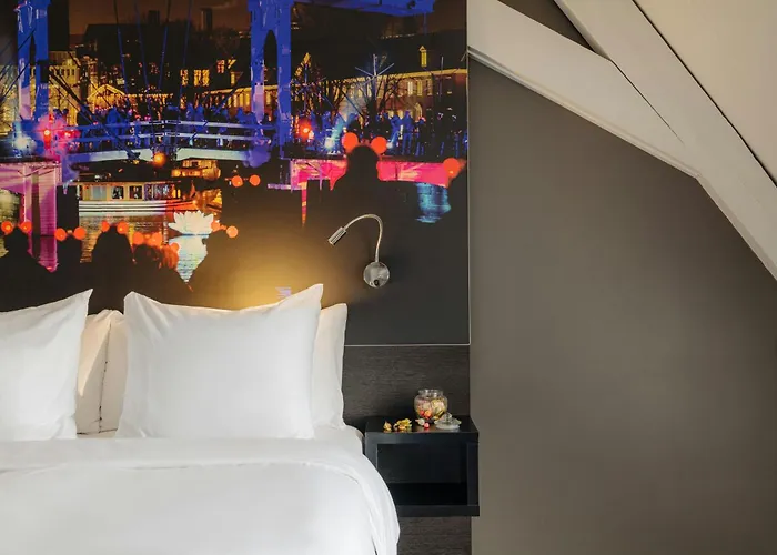 The Manor Амстердам