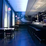 ホテル The Manor 4*