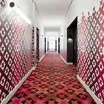 The Manor ホテル 4*